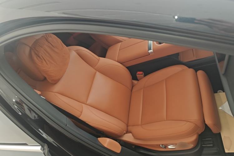 Used Li Auto L6 2024 Pro Model Right Front Seat