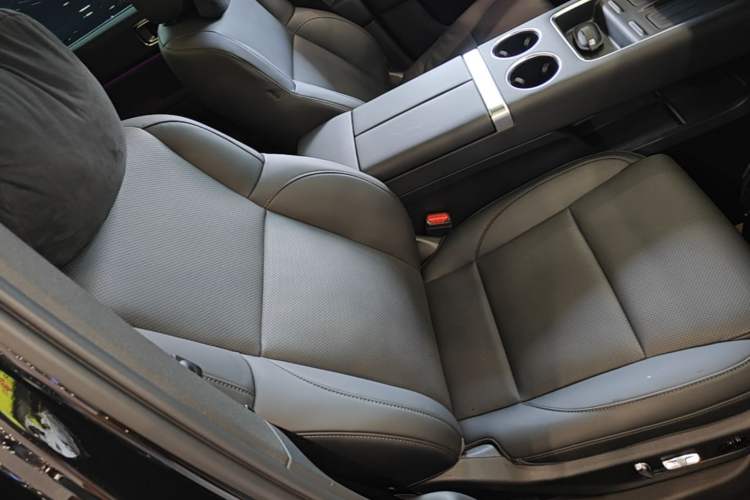 Used Li Auto L6 2024 Pro Model Right Front Seat