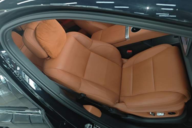 Used Li Auto L6 2024 Pro Model Right Front Seat