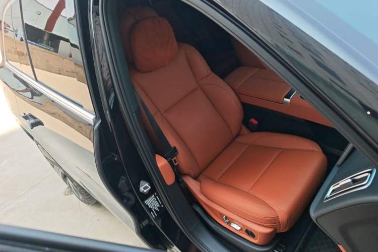 Used Li Auto L6 2024 Pro Model Right Front Seat