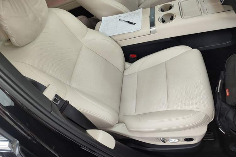Used Li Auto L6 2024 Pro Model Right Front Seat