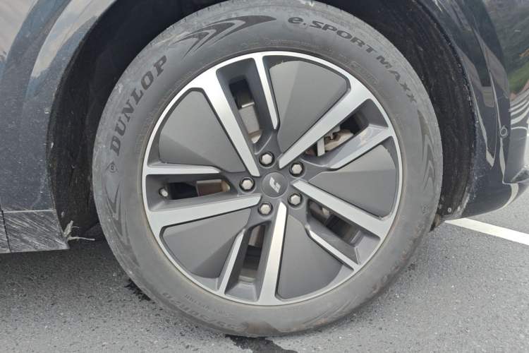Used Li Auto L6 2024 Max Right Front Wheel Hub