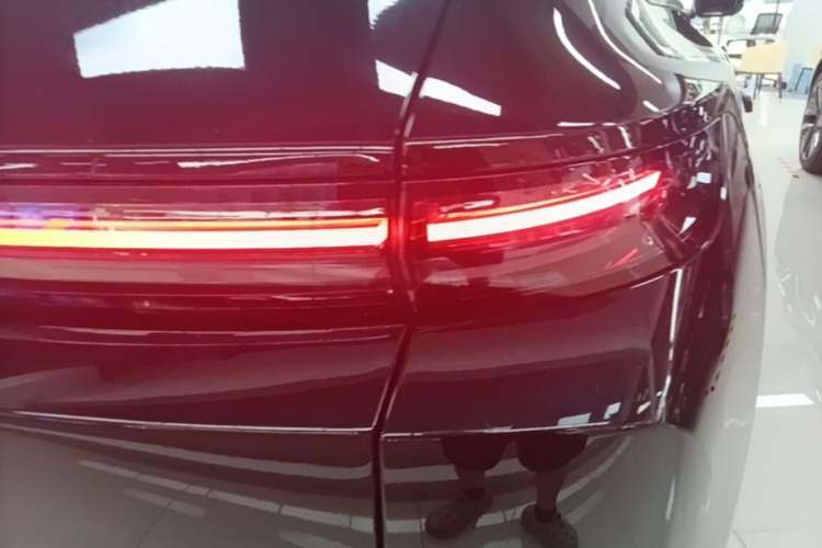 Used Li Auto L6 2024 Pro Model Right Rear Taillight