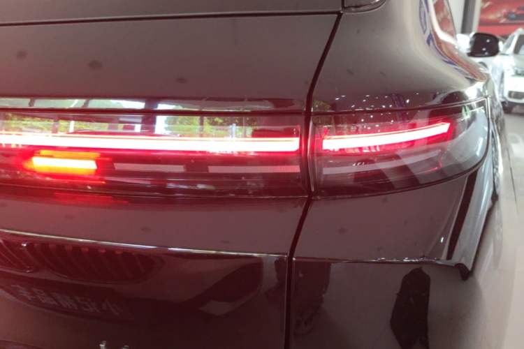 Used Li Auto L6 2024 Max Right Rear Taillight