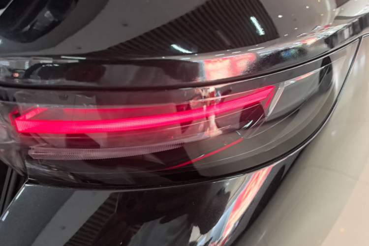 Used Li Auto L6 2024 Pro Model Right Rear Taillight