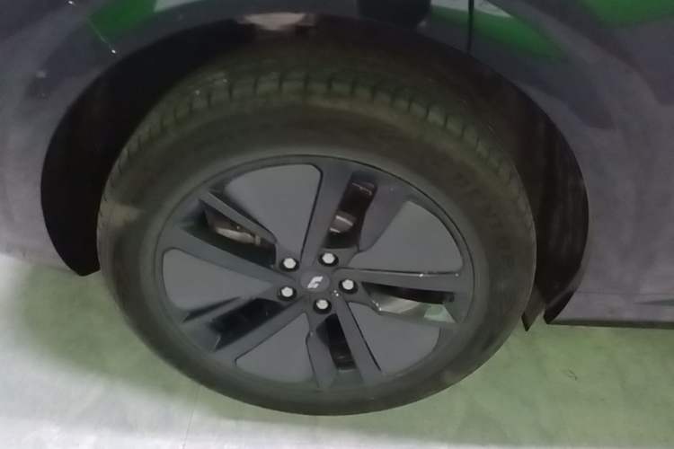 Used Li Auto L6 2024 Max Right Rear Wheel Hub