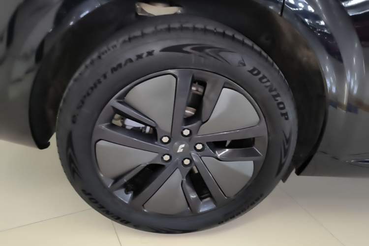 Used Li Auto L6 2024 Max Right Rear Wheel Hub