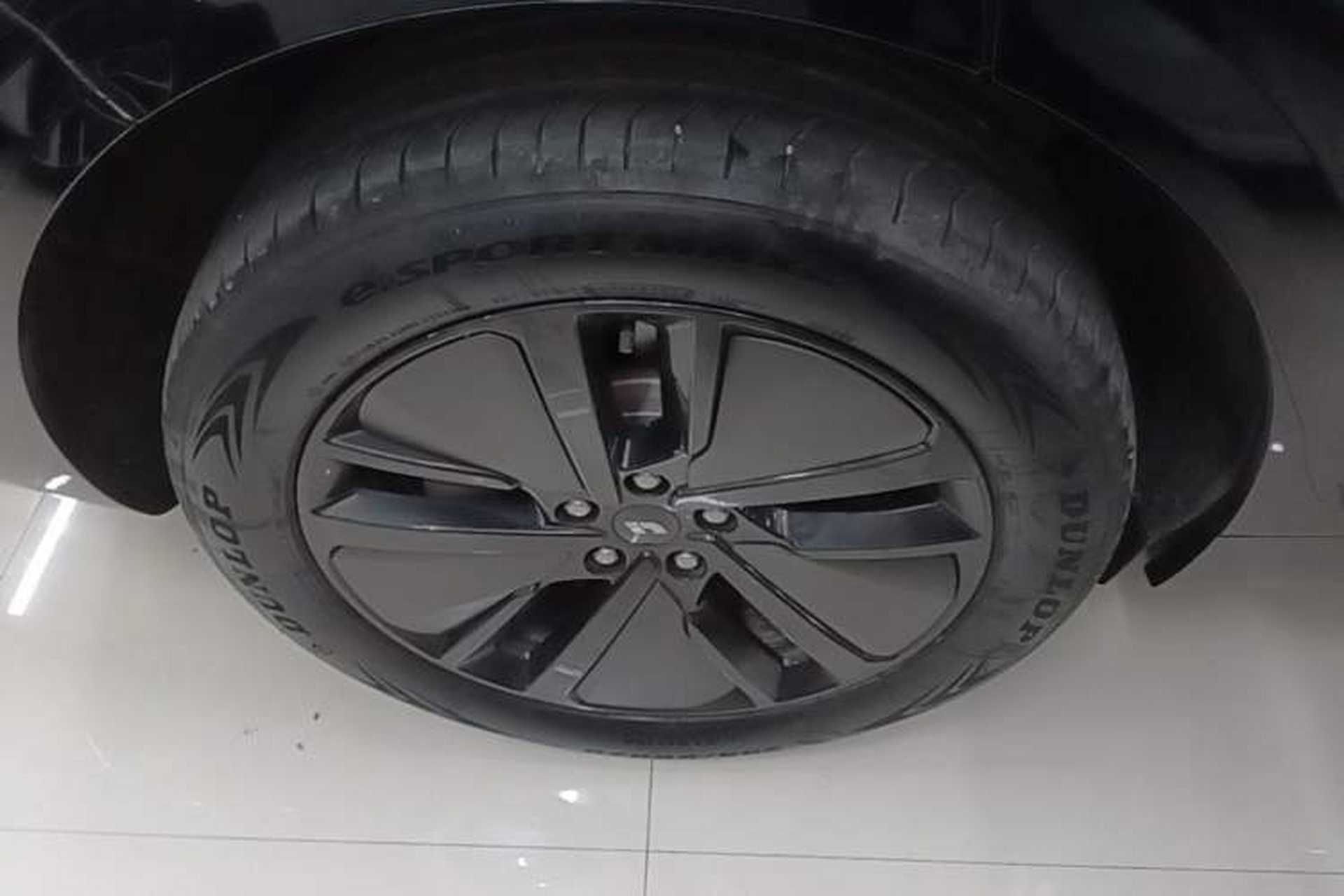 Used Li Auto L6 2024 Pro Model Right Rear Wheel Hub