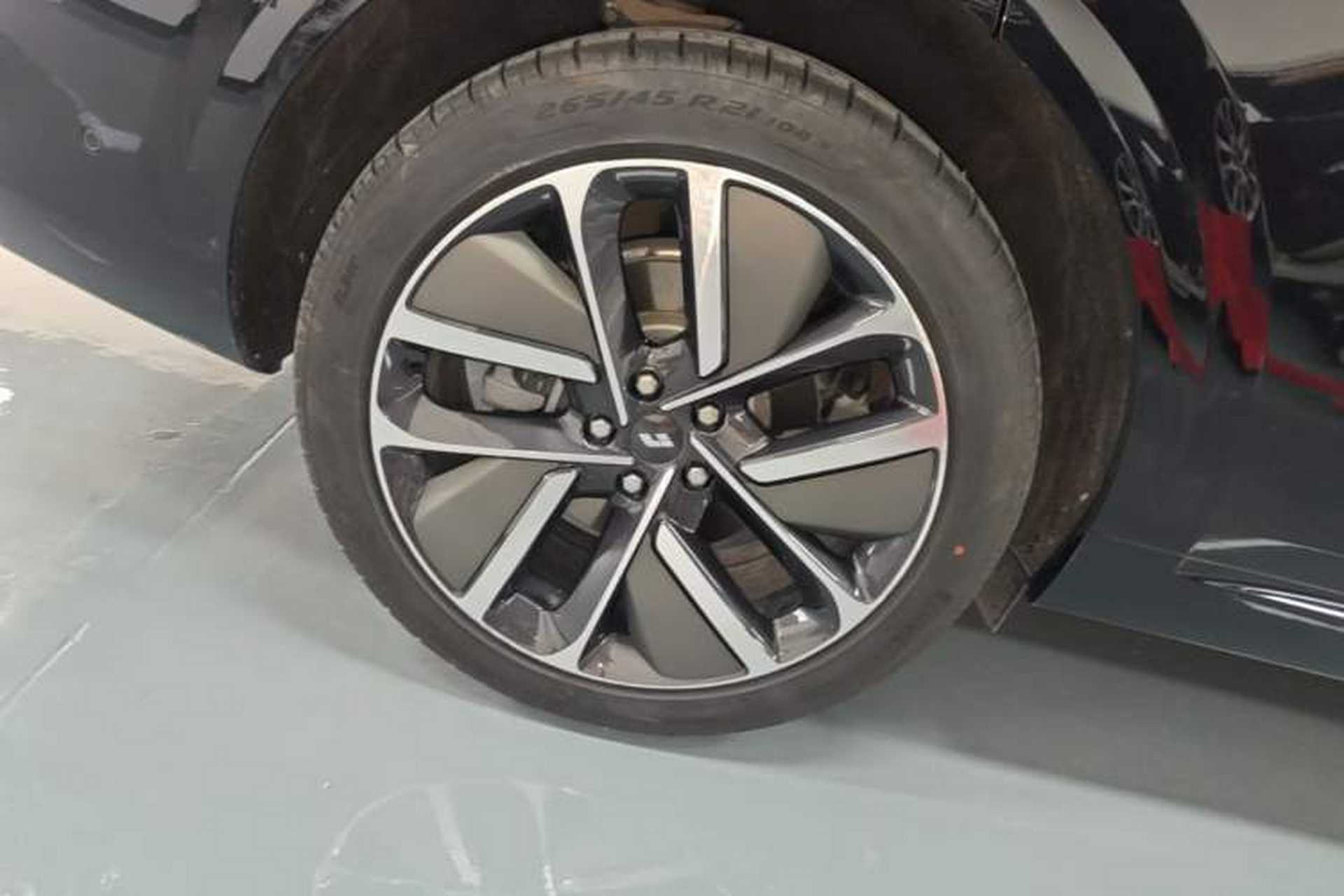 Used Li Auto L6 2024 Pro Model Right Rear Wheel Hub