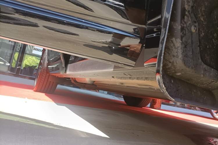 Used Li Auto L6 2024 Pro Model Right Side Sill