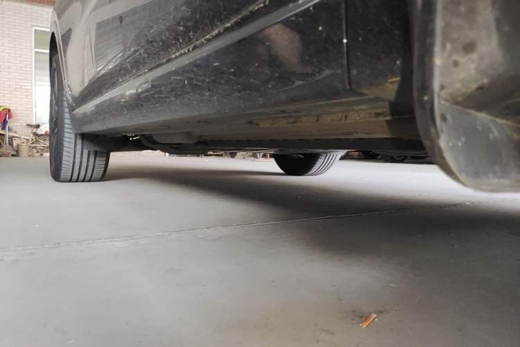 Used Li Auto L6 2024 Pro Model Right Side Sill