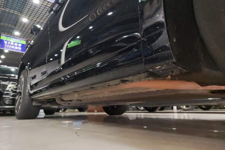 Used Li Auto L6 2024 Pro Model Right Side Sill