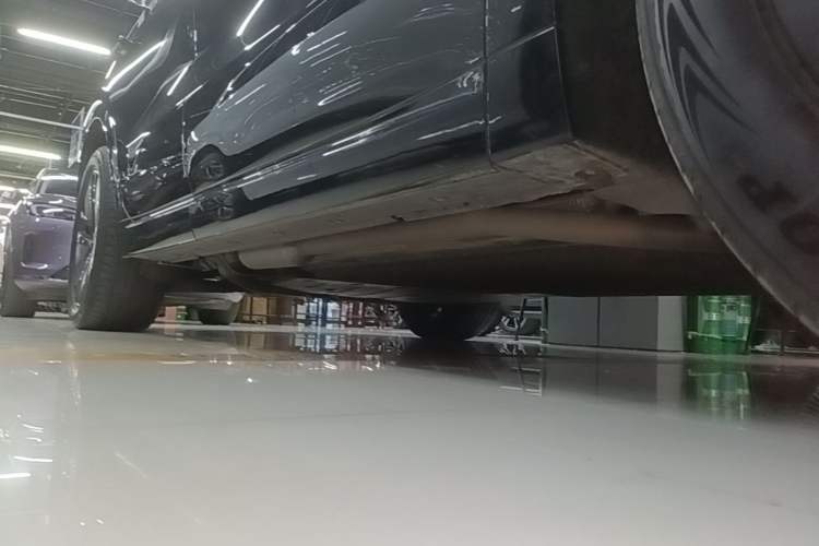 Used Li Auto L6 2024 Pro Model Right Side Sill