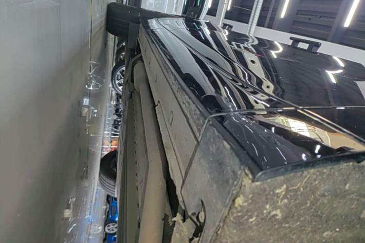 Used Li Auto L6 2024 Pro Model Right Side Sill