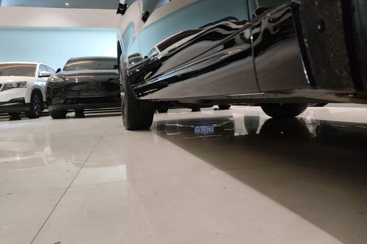 Used Li Auto L6 2024 Pro Model Right Side Sill