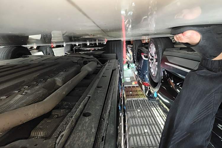Used Li Auto L6 2024 Pro Model Right Side Sill