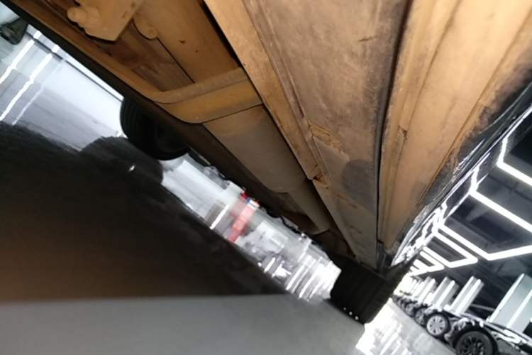 Used Li Auto L6 2024 Pro Model Right Side Sill