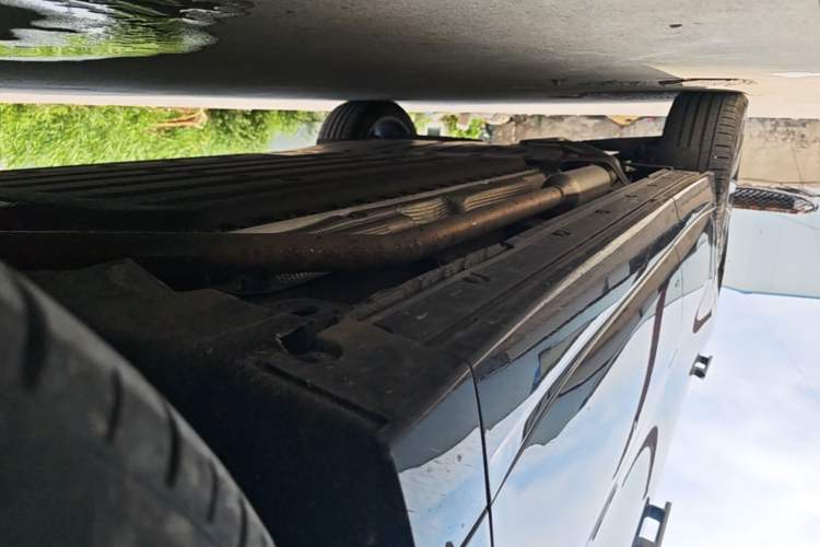 Used Li Auto L6 2024 Pro Model Right Side Sill