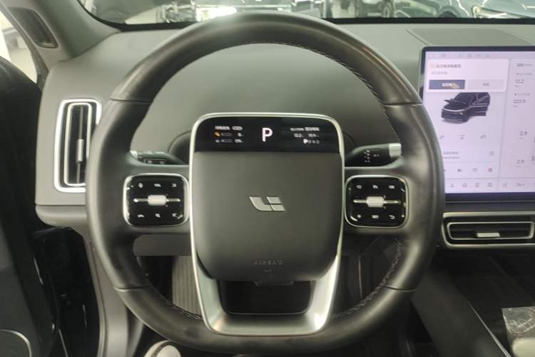 Used Li Auto L6 2024 Pro Model Steering Wheel