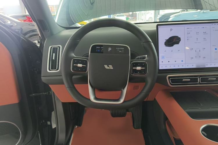 Used Li Auto L6 2024 Pro Model Steering Wheel