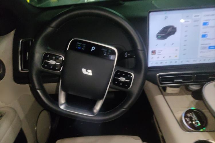 Used Li Auto L6 2024 Max Steering Wheel