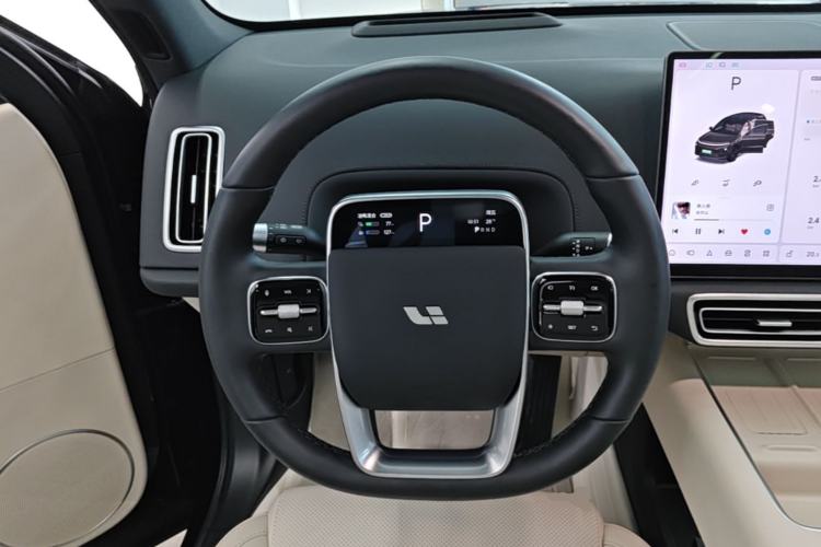 Used Li Auto L6 2024 Max Steering Wheel