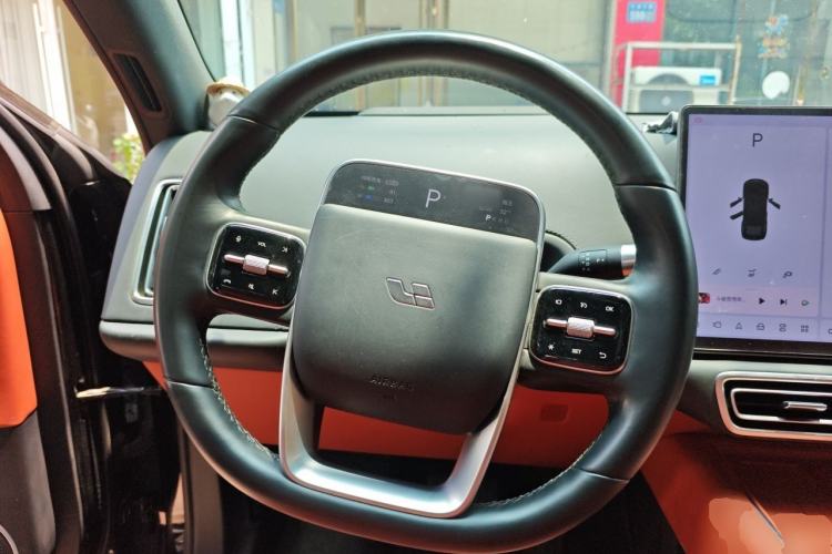 Used Li Auto L6 2024 Pro Model Steering Wheel