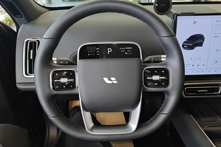 Used Li Auto L6 2024 Pro Model Steering Wheel