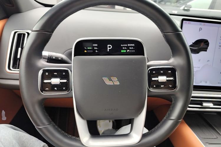 Used Li Auto L6 2024 Pro Model Steering Wheel