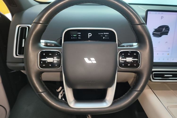 Used Li Auto L6 2024 Pro Model Steering Wheel