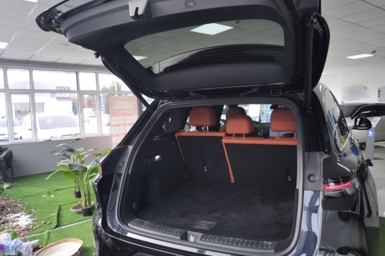 Used Li Auto L6 2024 Pro Model Trunk
