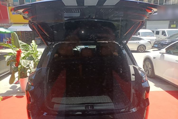Used Li Auto L6 2024 Pro Model Trunk