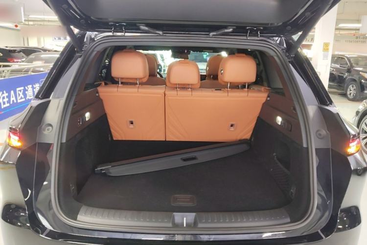 Used Li Auto L6 2024 Pro Model Trunk