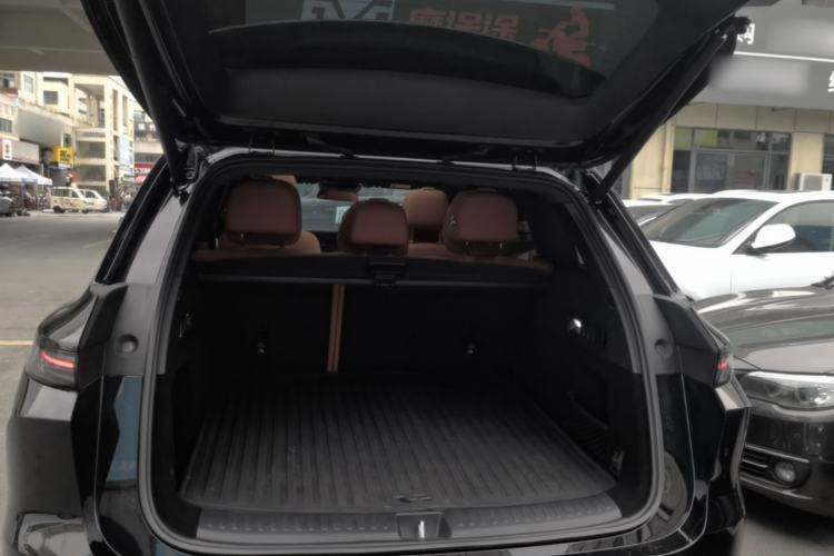 Used Li Auto L6 2024 Pro Model Trunk