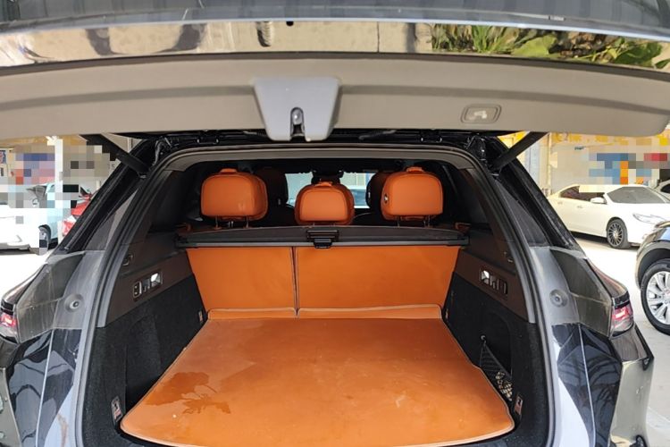 Used Li Auto L6 2024 Pro Model Trunk