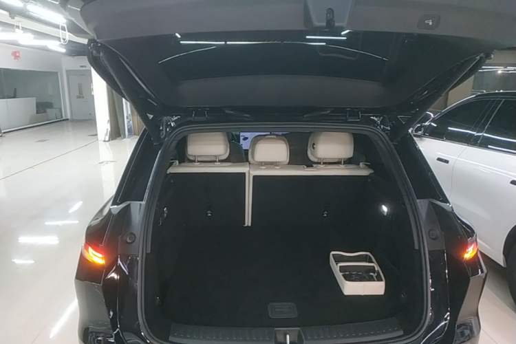 Used Li Auto L6 2024 Pro Model Trunk