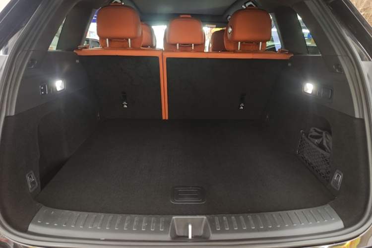 Used Li Auto L6 2024 Pro Model Trunk