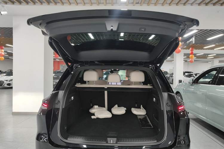 Used Li Auto L6 2024 Pro Model Trunk