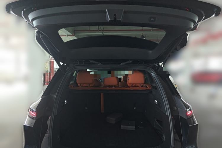 Used Li Auto L6 2024 Pro Model Trunk