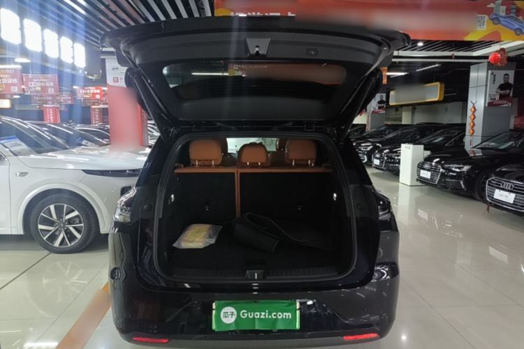 Used Li Auto L6 2024 Pro Model Trunk