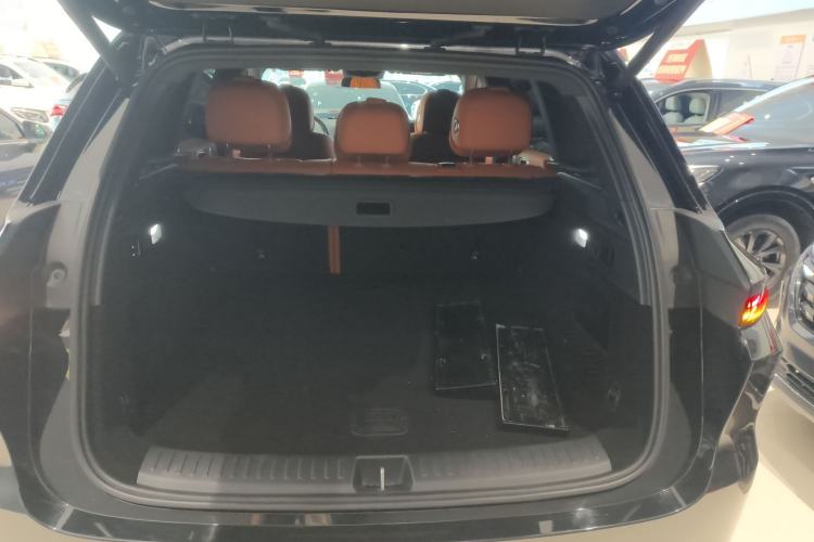 Used Li Auto L6 2024 Pro Model Trunk