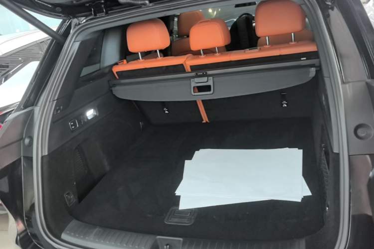 Used Li Auto L6 2024 Pro Model Trunk