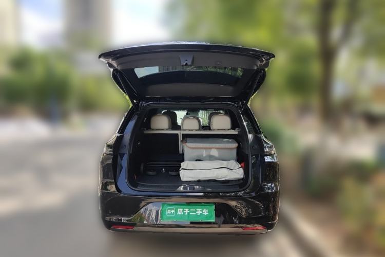Used Li Auto L6 2024 Pro Model Trunk
