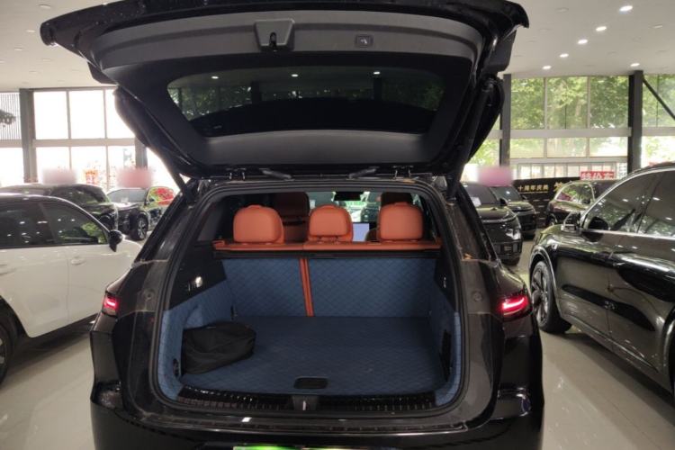 Used Li Auto L6 2024 Pro Model Trunk
