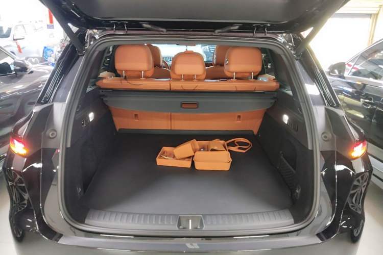 Used Li Auto L6 2024 Max Trunk