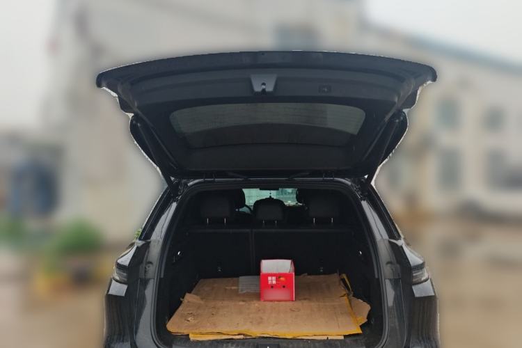 Used Li Auto L6 2024 Max Trunk
