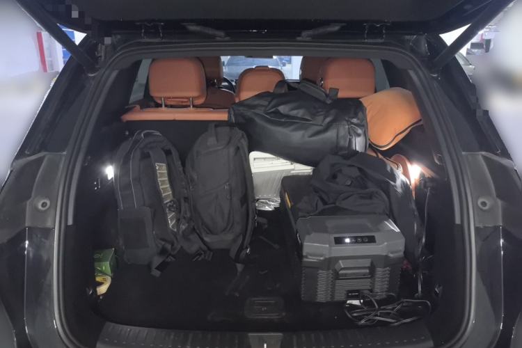 Used Li Auto L6 2024 Pro Model Trunk
