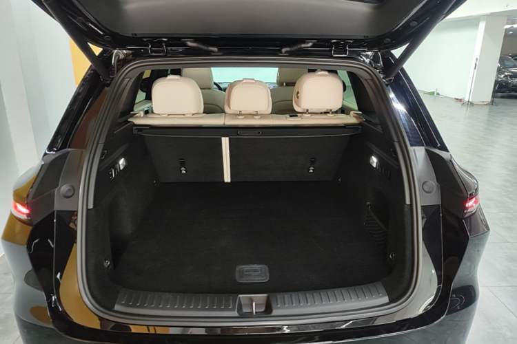 Used Li Auto L6 2024 Pro Model Trunk