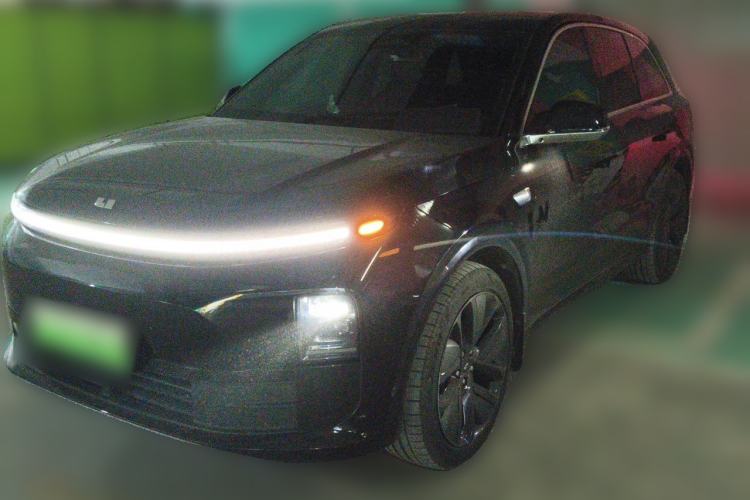 Li Auto L6 2024 Pro Model