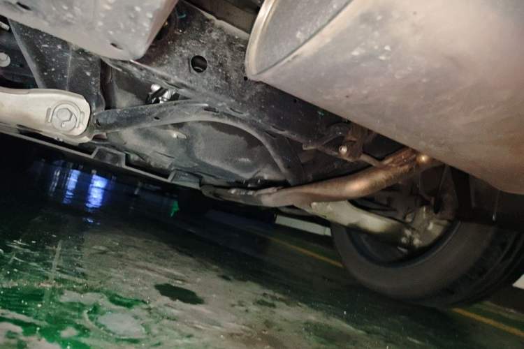 Used Li Auto L6 2024 Pro Model Chassis Rear